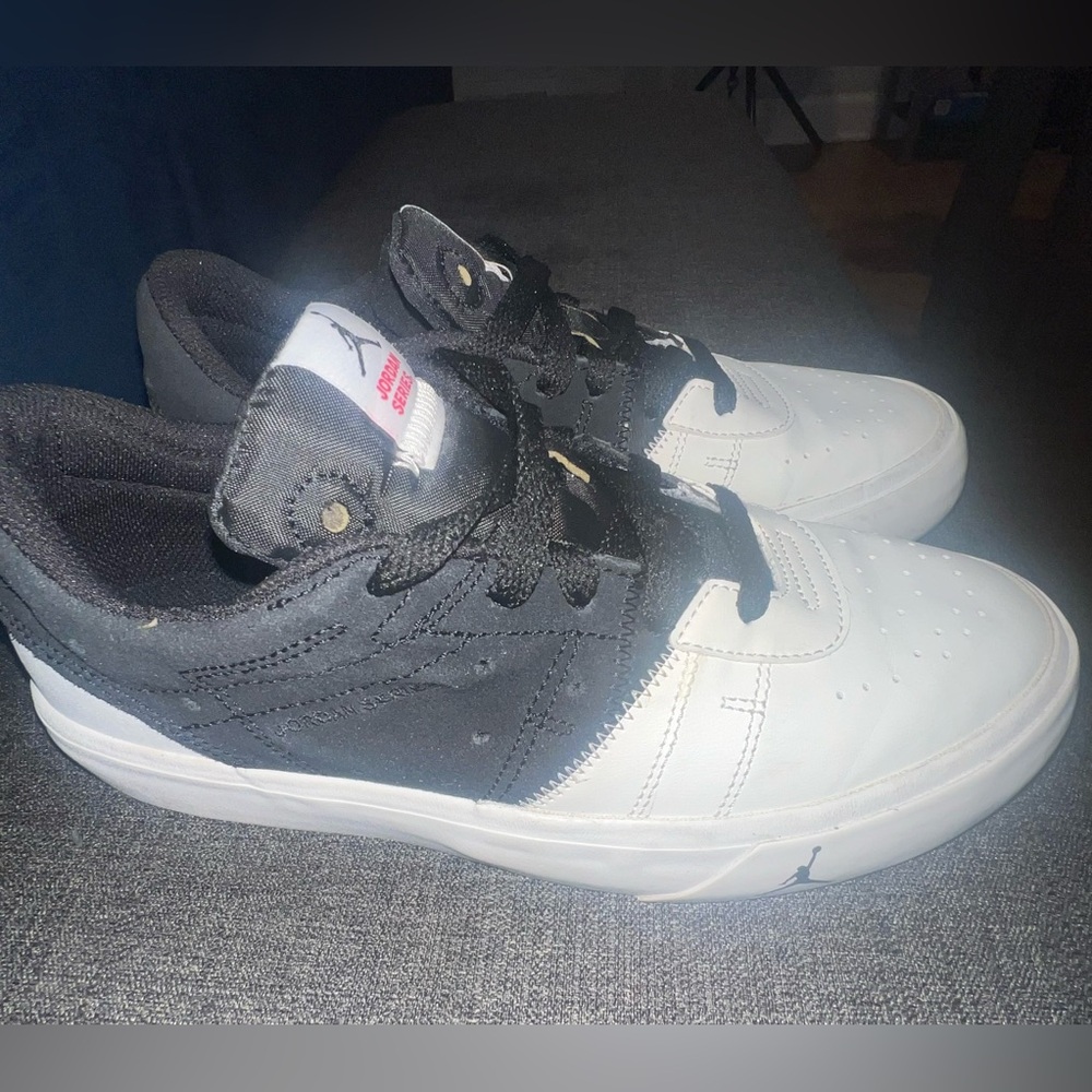 Jordan Gym Shoes Youth Size 6.5